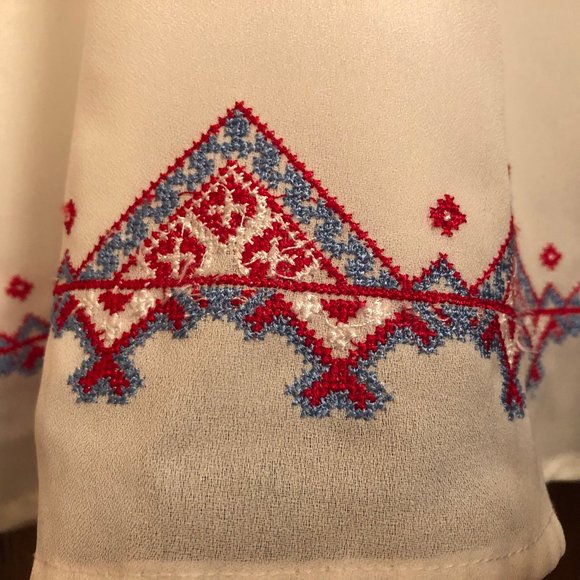 Ethnic pattern summer dress - Picture 3 of 8